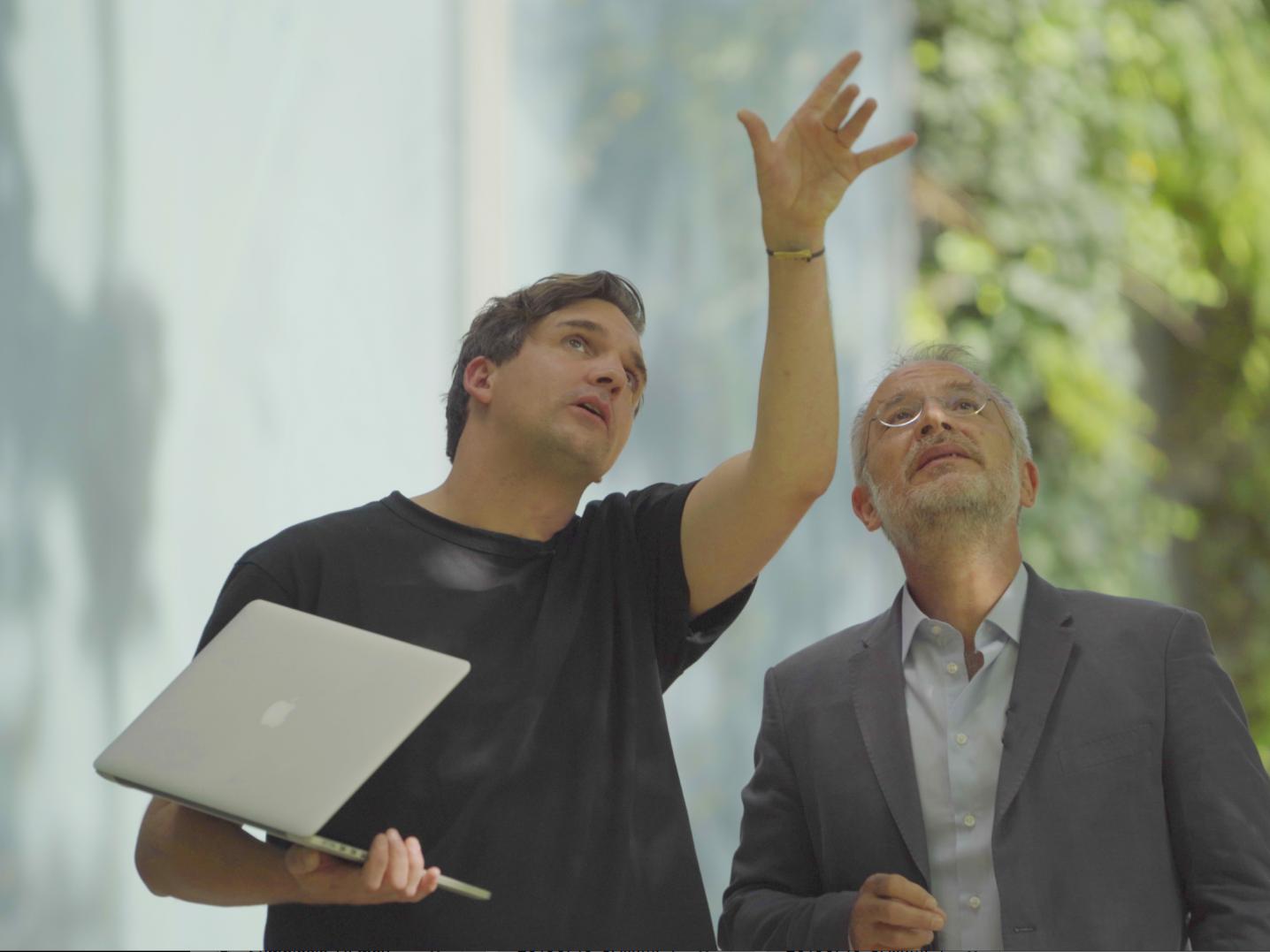 Thijs Biersteker (left) with Stefano Mancuso. Photo: Thibaut Voisin