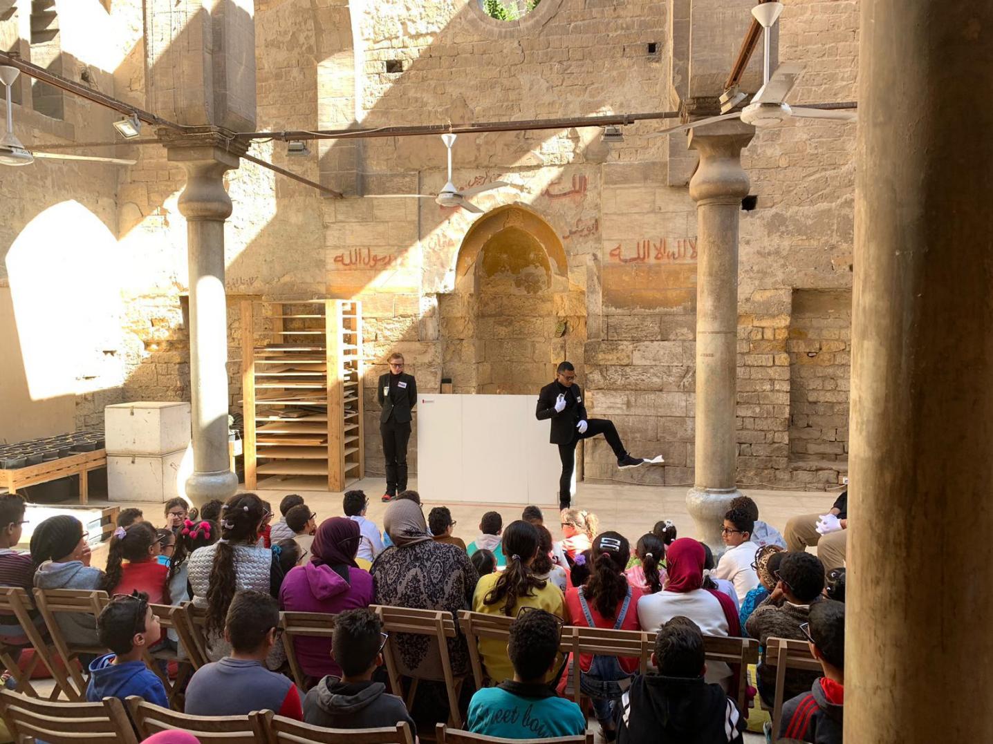 'Egg-tion hero', by Maas theater en dans at the Hakawy International Arts Festival for Children in Egypt, 2019. Photo: Pepijn Lutgerink