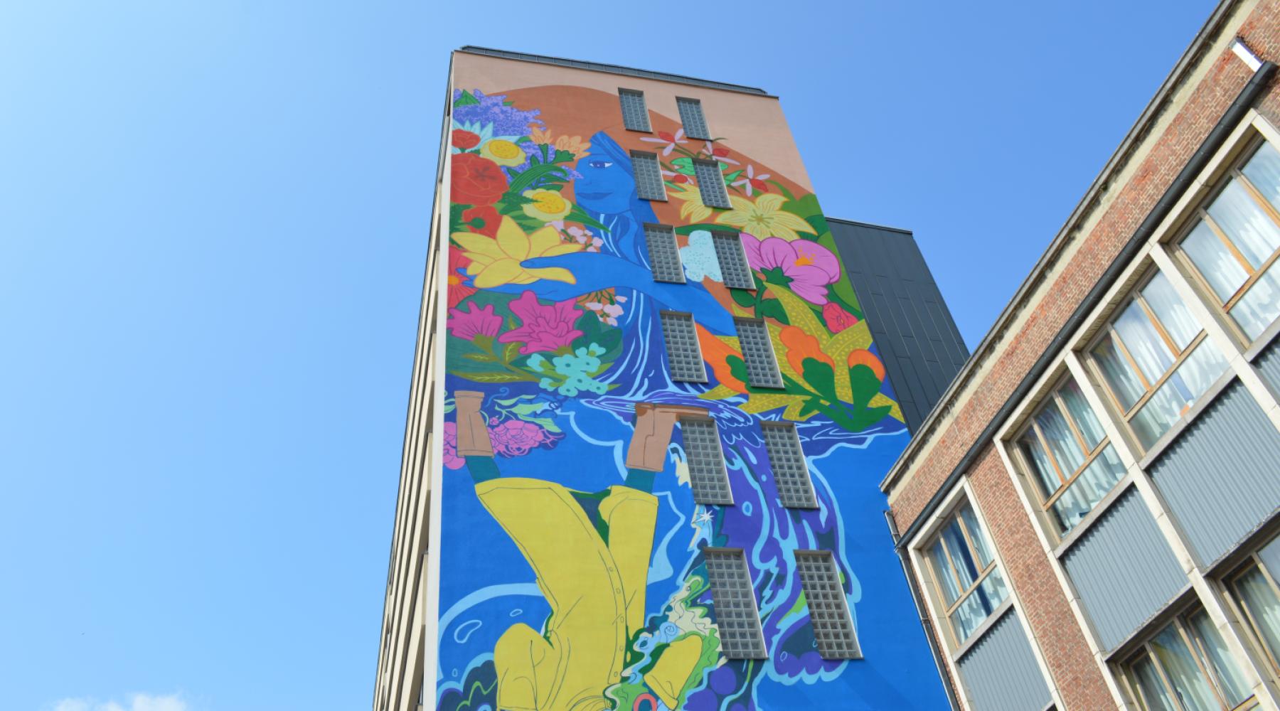 Mural ''Flowers'' on the school Institut Saint-André by Drachman and Durieux