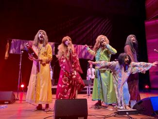 Kabareh Cheikhats: music and theater group from Casablanca. January 2020, Muziekgebouw aan het IJ, Amsterdam. Photo: Myriam Sahraoui